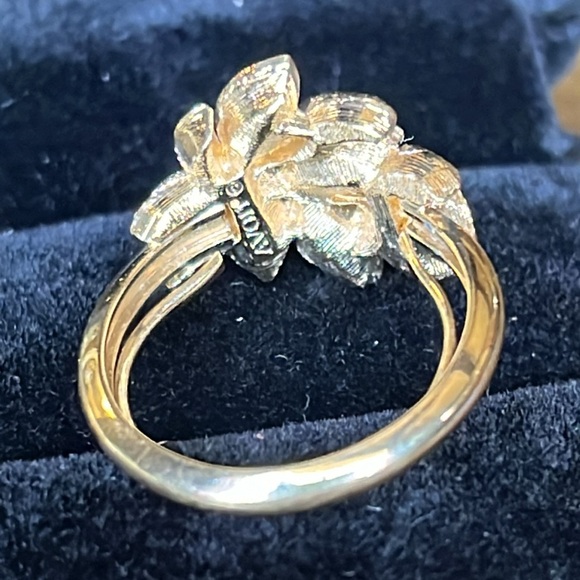 Vintage 1974 Avon Uranium Glass Green Rhinestone Leaf Lights Ring - Picture 6 of 7